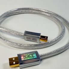 PAERL II (パール2)純銀単線+DF-OFC USBケーブル 1.0m発売のお知らせ PAERL II (パール2)純銀単線+DF-OFC USBケーブル 1.0m発売のお知らせ